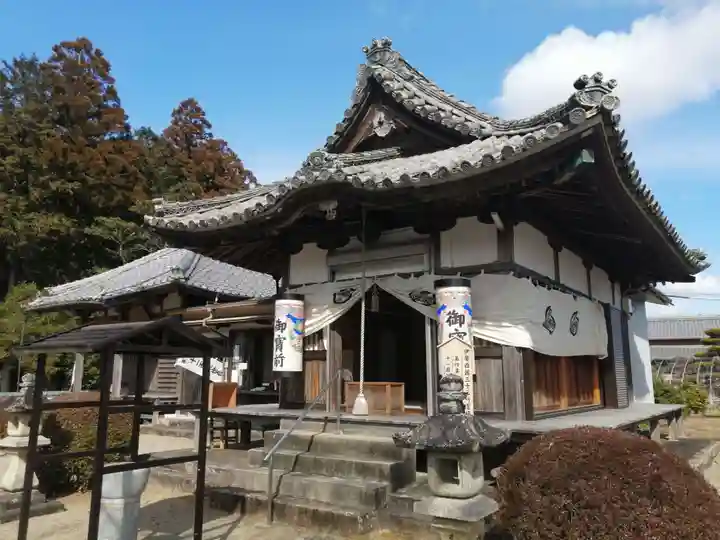 田宮寺の本殿・本堂