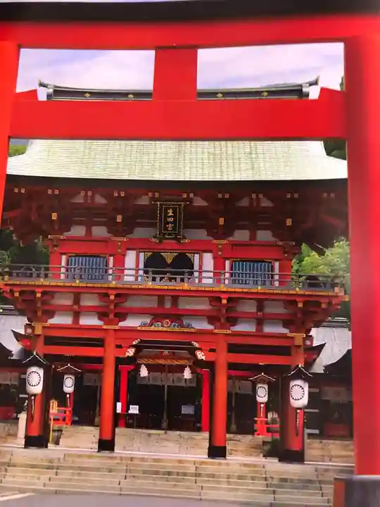 生田神社の山門・神門