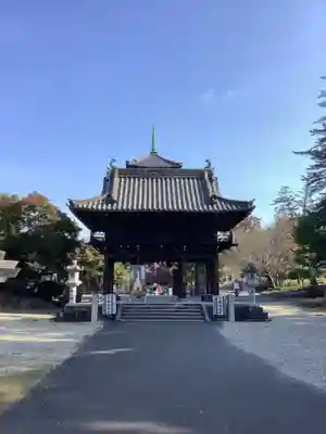 八事山 興正寺の山門・神門