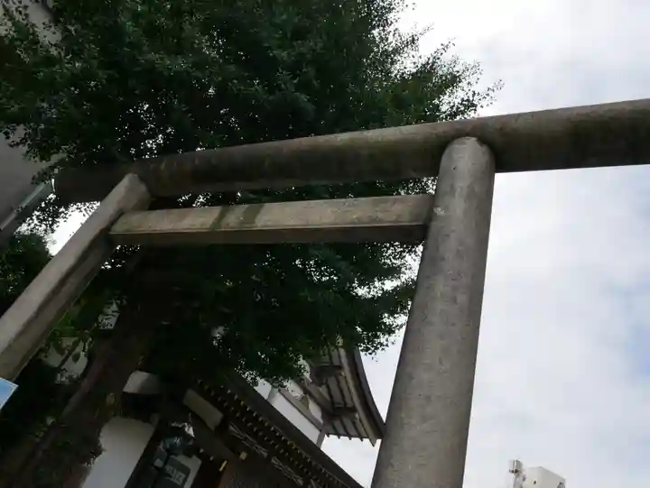 湯島天満宮の鳥居