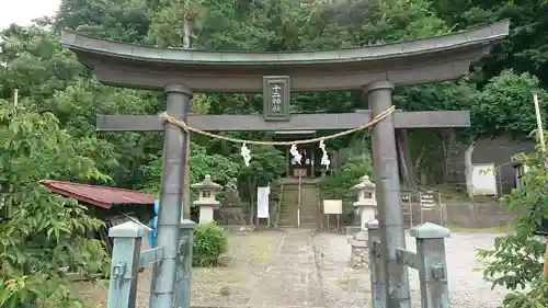 十二神社の鳥居