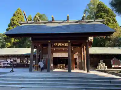 射水神社の本殿・本堂