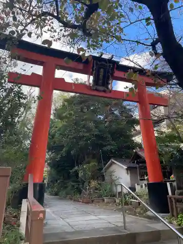 産湯稲荷神社の鳥居