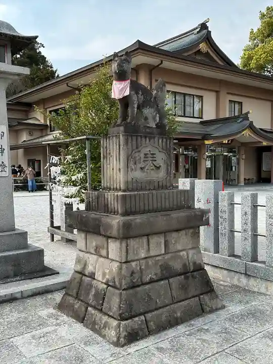 箭弓稲荷神社の狛犬