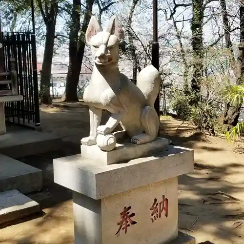 高稲荷神社の狛犬