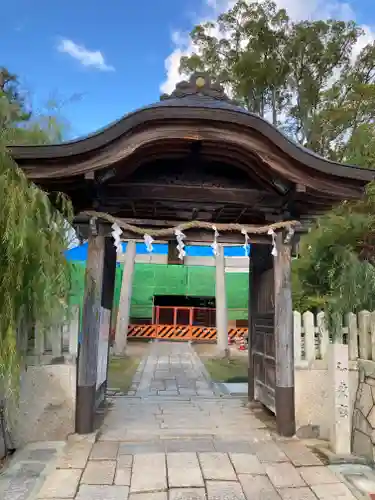 和貴宮神社の山門・神門