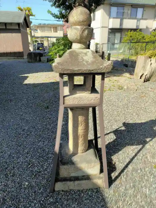 筑紫津神社の建物その他