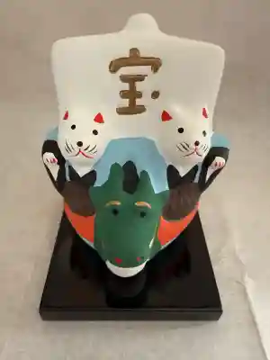 楠珺社(住吉大社末社)の{uncategorized: "未分類", other: "その他", undefined: "問題あり", building: "その他建物", grave: "お墓", sacred_gate: "鳥居", guardian: "狛犬", statue: "像", buddha: "仏像", history: "歴史", nature: "自然", garden: "庭園", animal: "動物", pagoda: "塔", temizu: "手水舎", mountain_gate: "山門・神門", sanctuary: "本殿・本堂", subordinate: "末社・摂社", art: "芸術", scenery: "景色", jizo: "地蔵", ema: "絵馬", goshuin: "御朱印", omikuji: "おみくじ", items: "授与品その他", amulet: "お守り", goshuincho: "御朱印帳", eats: "食事", festival: "お祭り", votive_dance: "神楽", shichigosan: "七五三参", wedding: "結婚式", experience: "体験その他", initially: "初詣", around: "周辺", anti_infection: "感染症対策"}