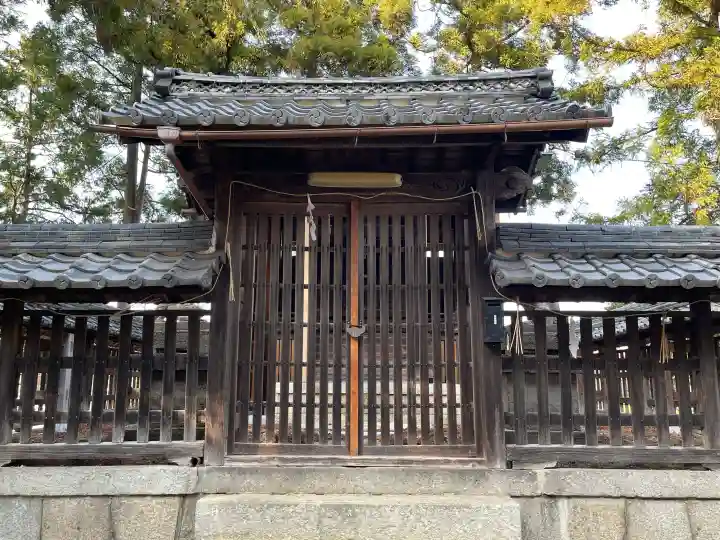 中嶋神社の{uncategorized: "未分類", other: "その他", undefined: "問題あり", building: "その他建物", grave: "お墓", sacred_gate: "鳥居", guardian: "狛犬", statue: "像", buddha: "仏像", history: "歴史", nature: "自然", garden: "庭園", animal: "動物", pagoda: "塔", temizu: "手水舎", mountain_gate: "山門・神門", sanctuary: "本殿・本堂", subordinate: "末社・摂社", art: "芸術", scenery: "景色", jizo: "地蔵", ema: "絵馬", goshuin: "御朱印", omikuji: "おみくじ", items: "授与品その他", amulet: "お守り", goshuincho: "御朱印帳", eats: "食事", festival: "お祭り", votive_dance: "神楽", shichigosan: "七五三参", wedding: "結婚式", experience: "体験その他", initially: "初詣", around: "周辺", anti_infection: "感染症対策"}