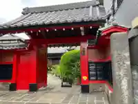 加納院の山門・神門