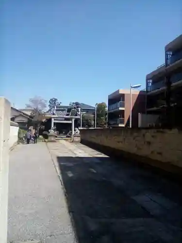 雷神社の鳥居