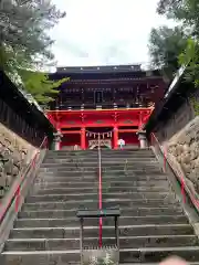 六所神社の山門