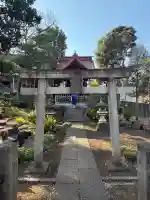 和泉貴船神社(和泉熊野神社境外末社)の{uncategorized: "未分類", other: "その他", undefined: "問題あり", building: "その他建物", grave: "お墓", sacred_gate: "鳥居", guardian: "狛犬", statue: "像", buddha: "仏像", history: "歴史", nature: "自然", garden: "庭園", animal: "動物", pagoda: "塔", temizu: "手水舎", mountain_gate: "山門・神門", sanctuary: "本殿・本堂", subordinate: "末社・摂社", art: "芸術", scenery: "景色", jizo: "地蔵", ema: "絵馬", goshuin: "御朱印", omikuji: "おみくじ", items: "授与品その他", amulet: "お守り", goshuincho: "御朱印帳", eats: "食事", festival: "お祭り", votive_dance: "神楽", shichigosan: "七五三参", wedding: "結婚式", experience: "体験その他", initially: "初詣", around: "周辺", anti_infection: "感染症対策"}