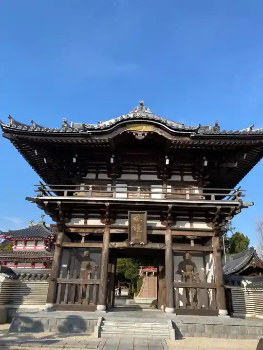 味鏡山 護國院の山門・神門