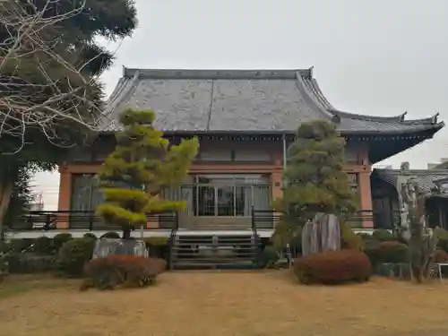 万尺寺の本殿・本堂