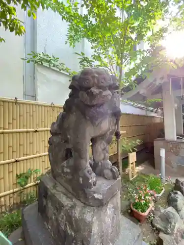 銀杏岡八幡神社の{uncategorized: "未分類", other: "その他", undefined: "問題あり", building: "その他建物", grave: "お墓", sacred_gate: "鳥居", guardian: "狛犬", statue: "像", buddha: "仏像", history: "歴史", nature: "自然", garden: "庭園", animal: "動物", pagoda: "塔", temizu: "手水舎", mountain_gate: "山門・神門", sanctuary: "本殿・本堂", subordinate: "末社・摂社", art: "芸術", scenery: "景色", jizo: "地蔵", ema: "絵馬", goshuin: "御朱印", omikuji: "おみくじ", items: "授与品その他", amulet: "お守り", goshuincho: "御朱印帳", eats: "食事", festival: "お祭り", votive_dance: "神楽", shichigosan: "七五三参", wedding: "結婚式", experience: "体験その他", initially: "初詣", around: "周辺", anti_infection: "感染症対策"}