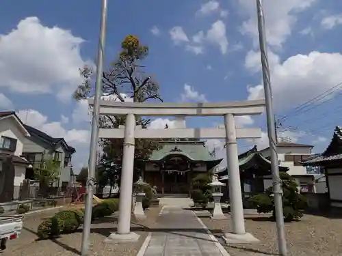 三輪神社の鳥居