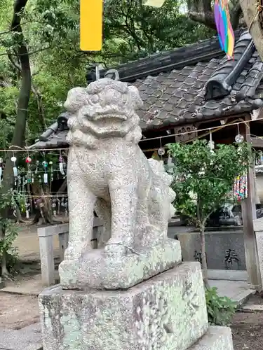 蜂田神社の狛犬