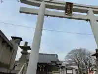 久保神社の{uncategorized: "未分類", other: "その他", undefined: "問題あり", building: "その他建物", grave: "お墓", sacred_gate: "鳥居", guardian: "狛犬", statue: "像", buddha: "仏像", history: "歴史", nature: "自然", garden: "庭園", animal: "動物", pagoda: "塔", temizu: "手水舎", mountain_gate: "山門・神門", sanctuary: "本殿・本堂", subordinate: "末社・摂社", art: "芸術", scenery: "景色", jizo: "地蔵", ema: "絵馬", goshuin: "御朱印", omikuji: "おみくじ", items: "授与品その他", amulet: "お守り", goshuincho: "御朱印帳", eats: "食事", festival: "お祭り", votive_dance: "神楽", shichigosan: "七五三参", wedding: "結婚式", experience: "体験その他", initially: "初詣", around: "周辺", anti_infection: "感染症対策"}