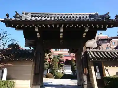 蓮光寺の山門・神門