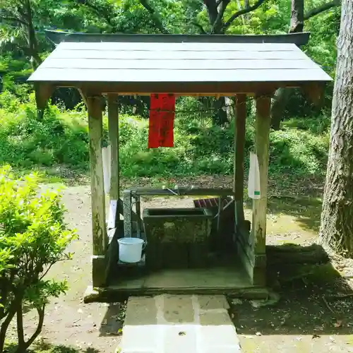 稲荷神社の手水舎