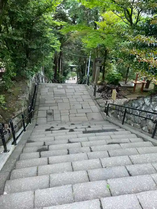 伊豆山神社の{uncategorized: "未分類", other: "その他", undefined: "問題あり", building: "その他建物", grave: "お墓", sacred_gate: "鳥居", guardian: "狛犬", statue: "像", buddha: "仏像", history: "歴史", nature: "自然", garden: "庭園", animal: "動物", pagoda: "塔", temizu: "手水舎", mountain_gate: "山門・神門", sanctuary: "本殿・本堂", subordinate: "末社・摂社", art: "芸術", scenery: "景色", jizo: "地蔵", ema: "絵馬", goshuin: "御朱印", omikuji: "おみくじ", items: "授与品その他", amulet: "お守り", goshuincho: "御朱印帳", eats: "食事", festival: "お祭り", votive_dance: "神楽", shichigosan: "七五三参", wedding: "結婚式", experience: "体験その他", initially: "初詣", around: "周辺", anti_infection: "感染症対策"}