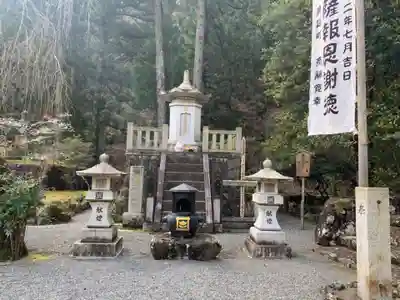 身延山 祖廟拝殿のその他建物