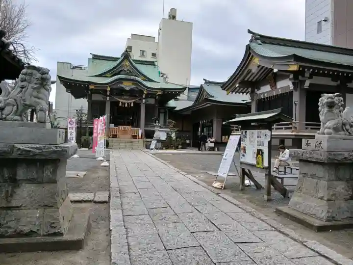 柏神社の{uncategorized: "未分類", other: "その他", undefined: "問題あり", building: "その他建物", grave: "お墓", sacred_gate: "鳥居", guardian: "狛犬", statue: "像", buddha: "仏像", history: "歴史", nature: "自然", garden: "庭園", animal: "動物", pagoda: "塔", temizu: "手水舎", mountain_gate: "山門・神門", sanctuary: "本殿・本堂", subordinate: "末社・摂社", art: "芸術", scenery: "景色", jizo: "地蔵", ema: "絵馬", goshuin: "御朱印", omikuji: "おみくじ", items: "授与品その他", amulet: "お守り", goshuincho: "御朱印帳", eats: "食事", festival: "お祭り", votive_dance: "神楽", shichigosan: "七五三参", wedding: "結婚式", experience: "体験その他", initially: "初詣", around: "周辺", anti_infection: "感染症対策"}