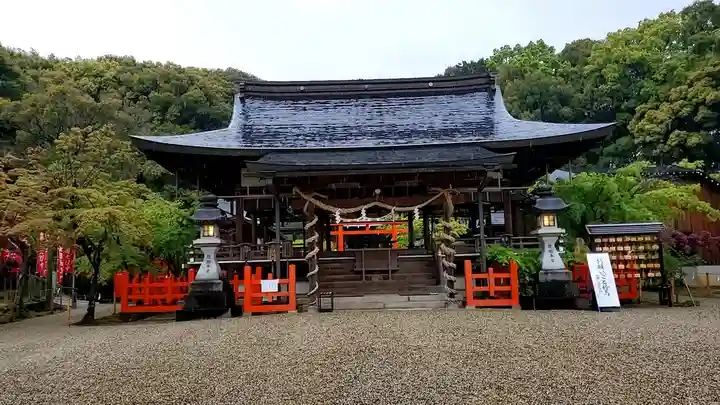 龍田大社の本殿・本堂