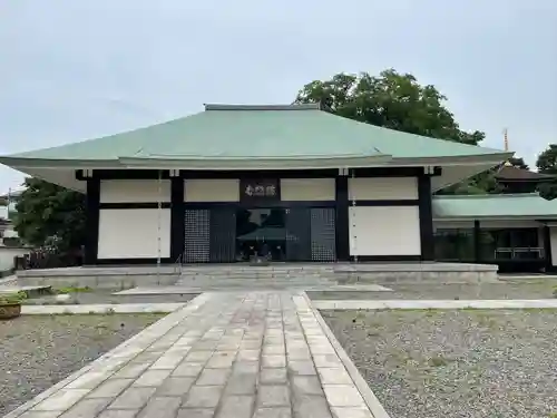 満願寺の本殿・本堂