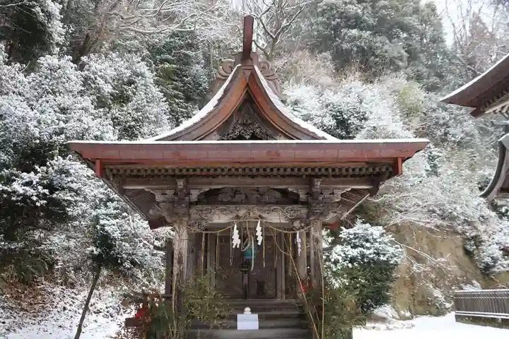田村大元神社の末社・摂社