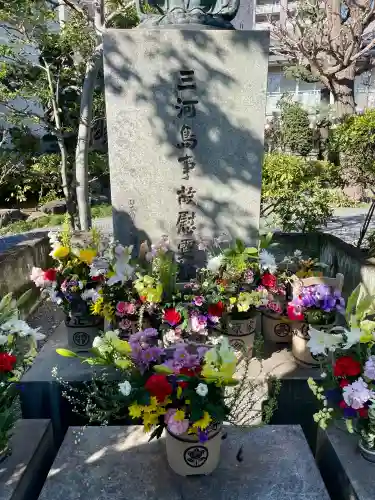 浄正寺の{uncategorized: "未分類", other: "その他", undefined: "問題あり", building: "その他建物", grave: "お墓", sacred_gate: "鳥居", guardian: "狛犬", statue: "像", buddha: "仏像", history: "歴史", nature: "自然", garden: "庭園", animal: "動物", pagoda: "塔", temizu: "手水舎", mountain_gate: "山門・神門", sanctuary: "本殿・本堂", subordinate: "末社・摂社", art: "芸術", scenery: "景色", jizo: "地蔵", ema: "絵馬", goshuin: "御朱印", omikuji: "おみくじ", items: "授与品その他", amulet: "お守り", goshuincho: "御朱印帳", eats: "食事", festival: "お祭り", votive_dance: "神楽", shichigosan: "七五三参", wedding: "結婚式", experience: "体験その他", initially: "初詣", around: "周辺", anti_infection: "感染症対策"}