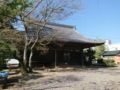 灸寺の本殿・本堂