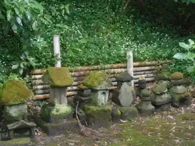 蛇苦止明神（蛇苦止堂）の塔