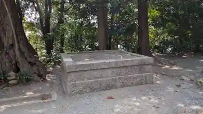 子鍬倉神社の庭園