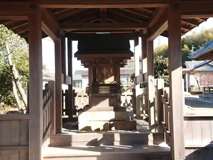 白山社(仲畑)の本殿・本堂