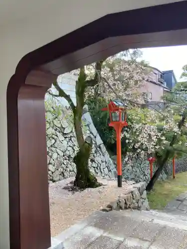 釈迦院の{uncategorized: "未分類", other: "その他", undefined: "問題あり", building: "その他建物", grave: "お墓", sacred_gate: "鳥居", guardian: "狛犬", statue: "像", buddha: "仏像", history: "歴史", nature: "自然", garden: "庭園", animal: "動物", pagoda: "塔", temizu: "手水舎", mountain_gate: "山門・神門", sanctuary: "本殿・本堂", subordinate: "末社・摂社", art: "芸術", scenery: "景色", jizo: "地蔵", ema: "絵馬", goshuin: "御朱印", omikuji: "おみくじ", items: "授与品その他", amulet: "お守り", goshuincho: "御朱印帳", eats: "食事", festival: "お祭り", votive_dance: "神楽", shichigosan: "七五三参", wedding: "結婚式", experience: "体験その他", initially: "初詣", around: "周辺", anti_infection: "感染症対策"}