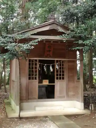 間々田八幡宮の末社