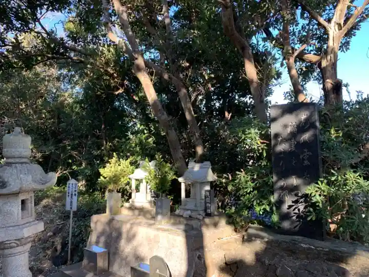 嚴島神社の末社・摂社