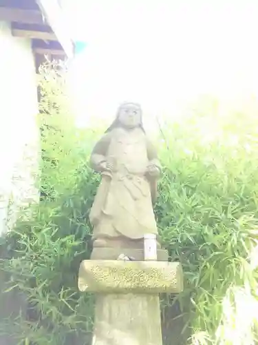 鷲神社の像