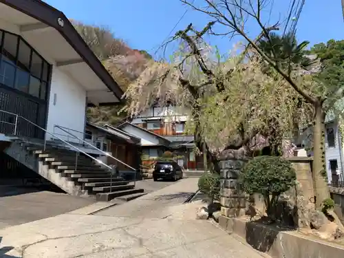 教重寺の建物その他