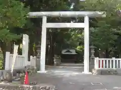 阿伎留神社の鳥居