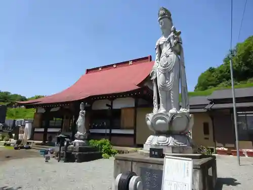 伊勢原 法泉寺の仏像