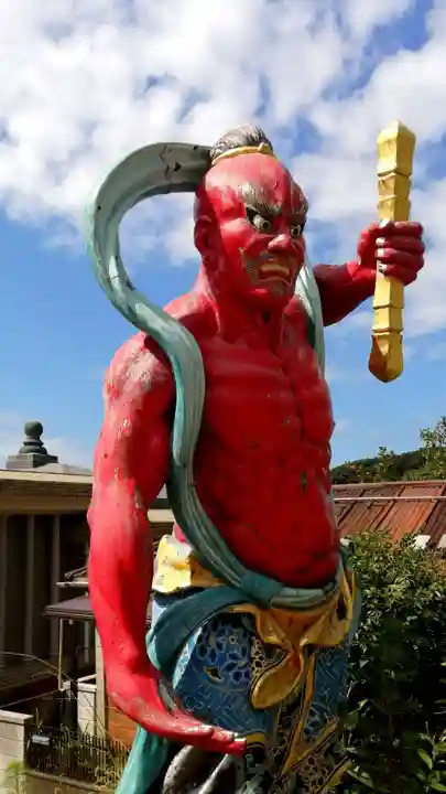 最福寺別院江の島大師の像