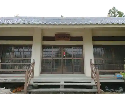 回向院の本殿・本堂