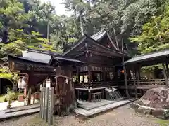 等彌神社の本殿