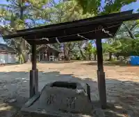 神明社の{uncategorized: "未分類", other: "その他", undefined: "問題あり", building: "その他建物", grave: "お墓", sacred_gate: "鳥居", guardian: "狛犬", statue: "像", buddha: "仏像", history: "歴史", nature: "自然", garden: "庭園", animal: "動物", pagoda: "塔", temizu: "手水舎", mountain_gate: "山門・神門", sanctuary: "本殿・本堂", subordinate: "末社・摂社", art: "芸術", scenery: "景色", jizo: "地蔵", ema: "絵馬", goshuin: "御朱印", omikuji: "おみくじ", items: "授与品その他", amulet: "お守り", goshuincho: "御朱印帳", eats: "食事", festival: "お祭り", votive_dance: "神楽", shichigosan: "七五三参", wedding: "結婚式", experience: "体験その他", initially: "初詣", around: "周辺", anti_infection: "感染症対策"}