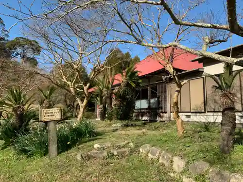 神宮寺の本殿・本堂