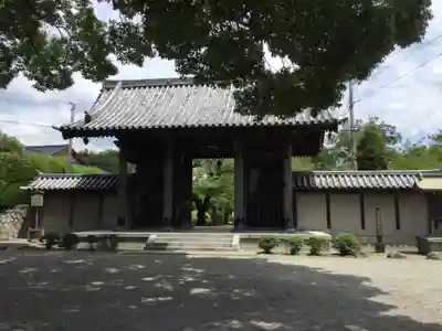 光長寺の山門・神門