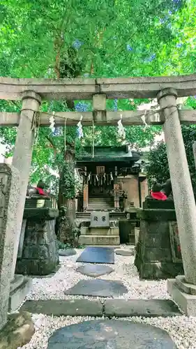 小野照崎神社の末社